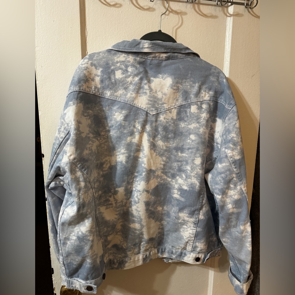 Jean jacket - Picture 2 of 4